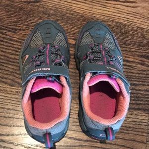 Merrell sneakers size 10